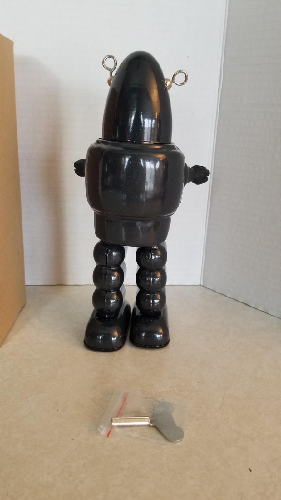 Robby The Robot Twilight Zone 8.5" Tin Wind-Up DK Gray Ed New In Box Shelf Up1