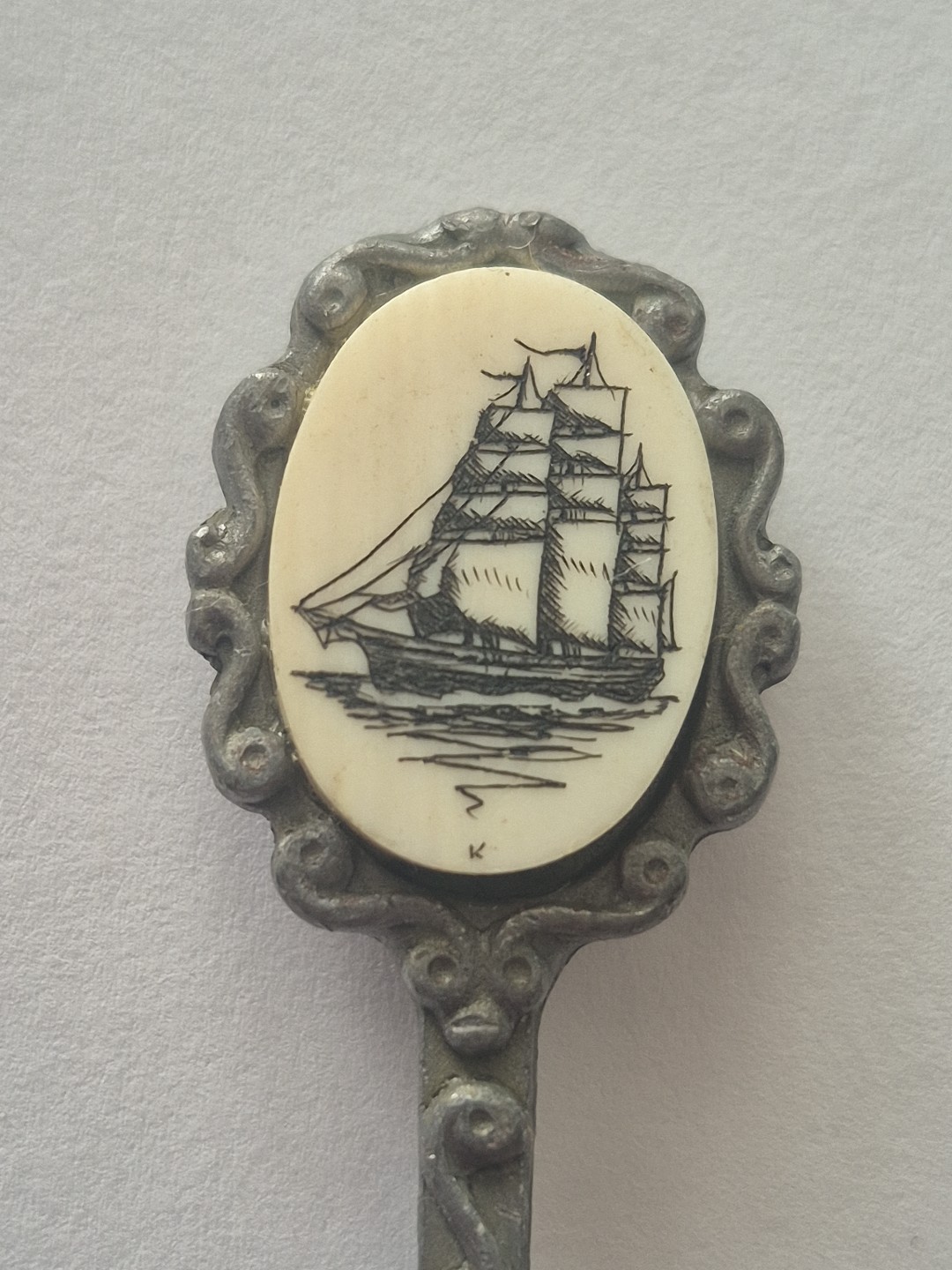 Vintage Souvenir  Spoon Collectible