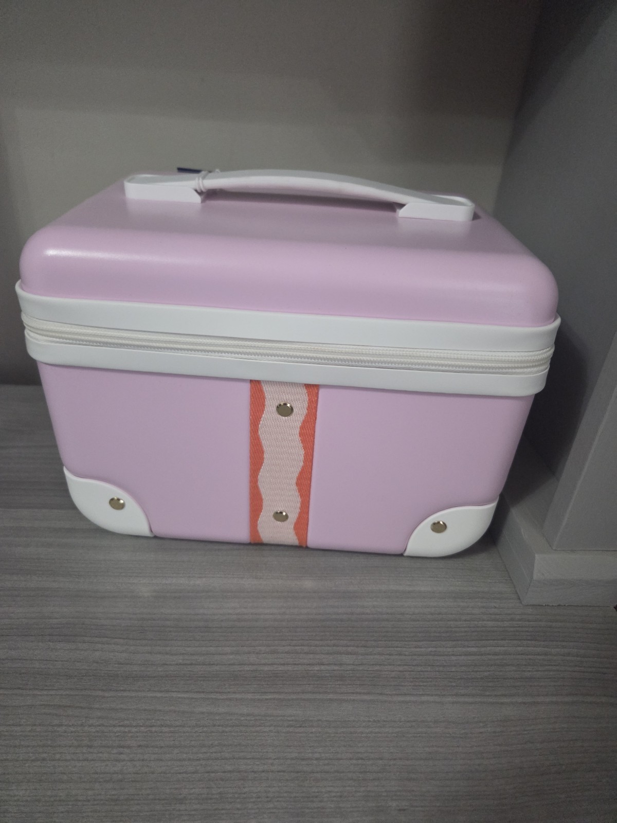 Roller Rabbit Soft Pink Trunk Vanity Case Target NEW IN HAND SOFT PINK IN HAND