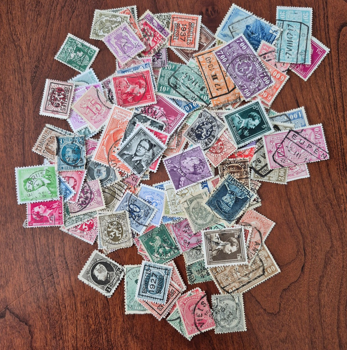 Lot of 130+ different stamps from Belgium; late 1800's to 1960's