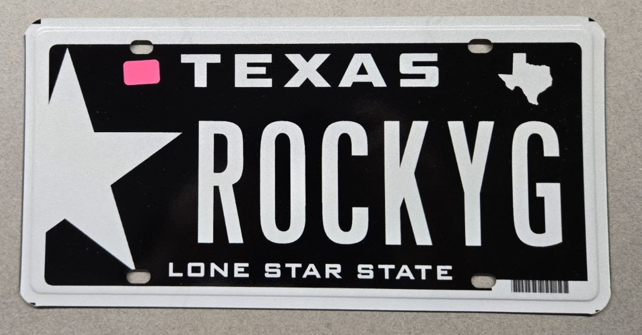 🐾TEXAS "MYPLATES GRAPHIC" SPECIALTY LICENSE PLATE (ROCKYG) NEW UNUSED (B)