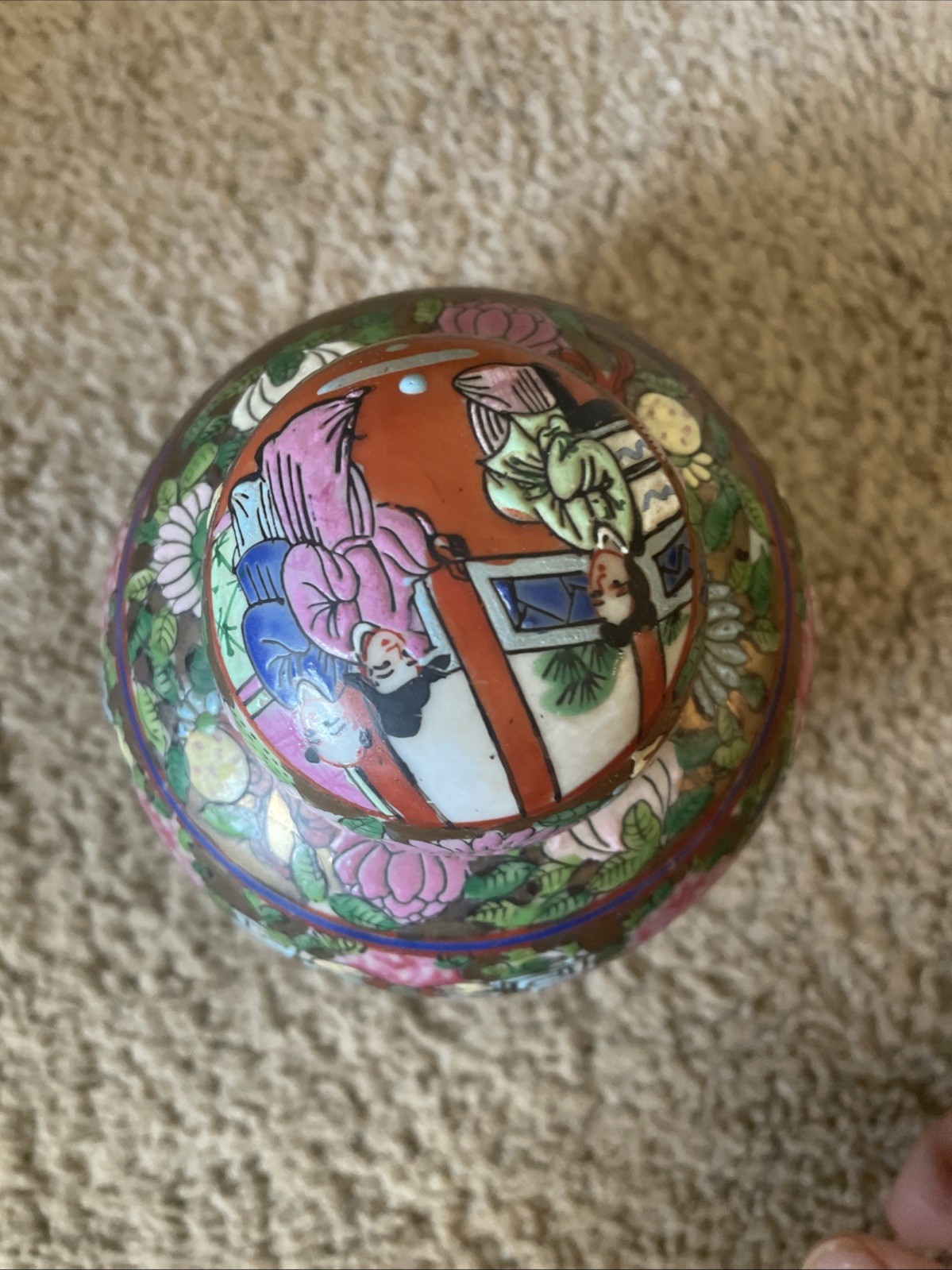 Rose Medallion Porcelain Ginger Jar Hand Painted Floral and Figures Vtg