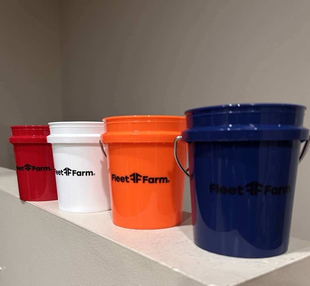 Fleet Farm Mini Bucket Set. ALL FOUR COLORS! NEW BLUE JUST RELEASED