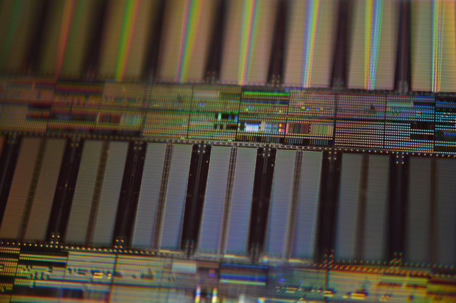 Vintage 1991 six inch Silicon Wafer, Hewlett Packard memory