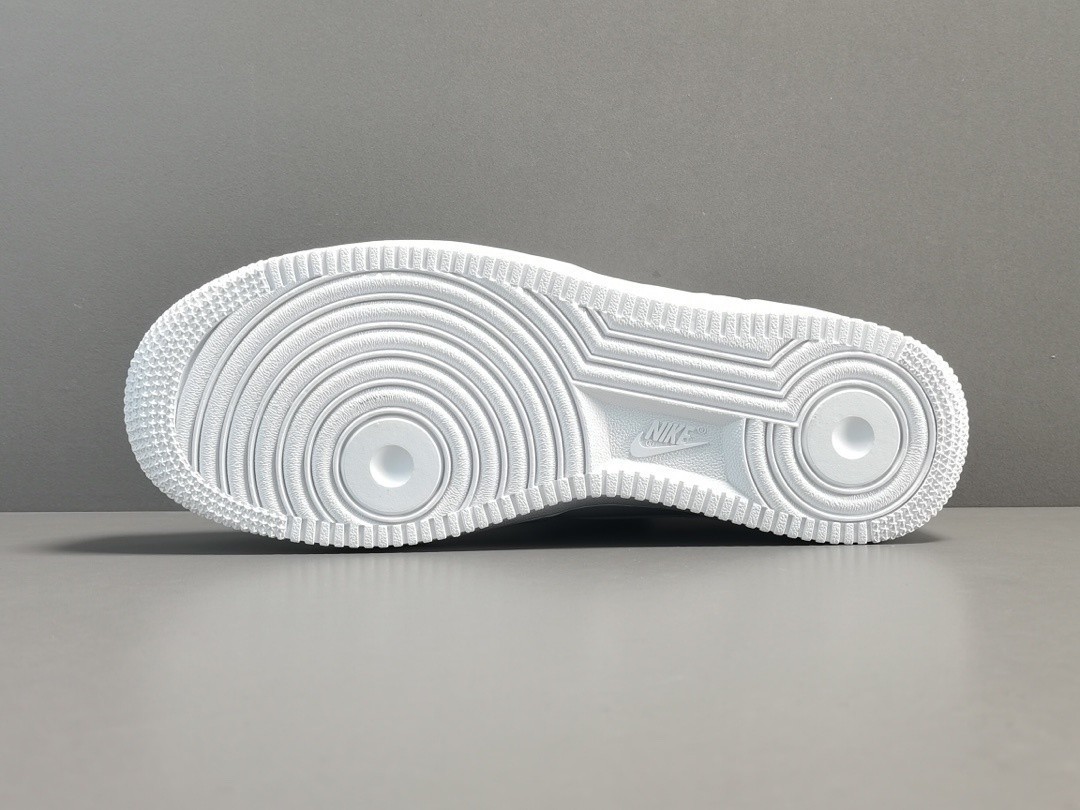 Nike Air Force 1 "Triple White" "Triple Black"Low Top Classic Sneakers US Size