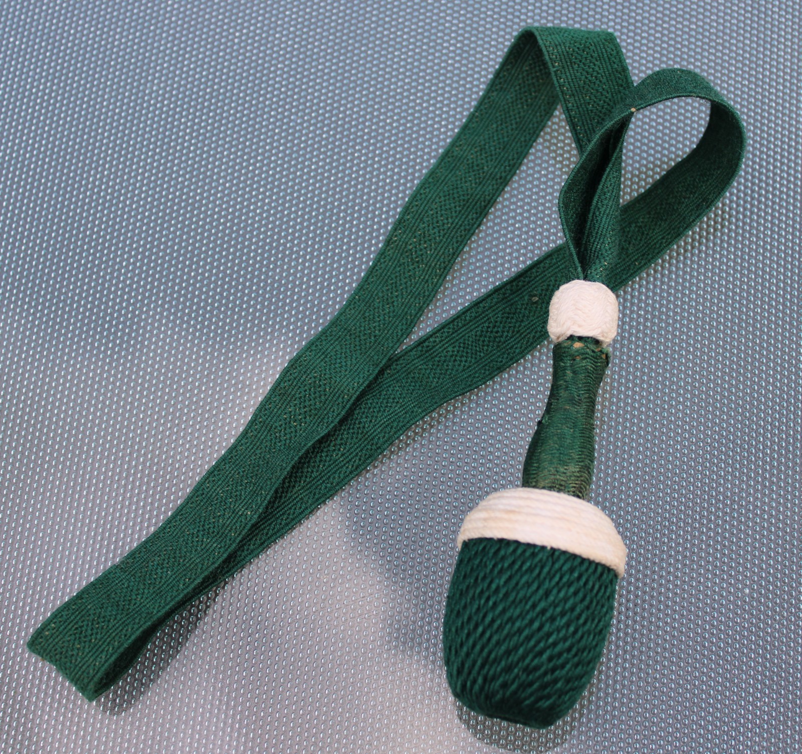 German WWII Reproduction Bayonet Acorn TRODDEL PORTEPEE Sword Knot