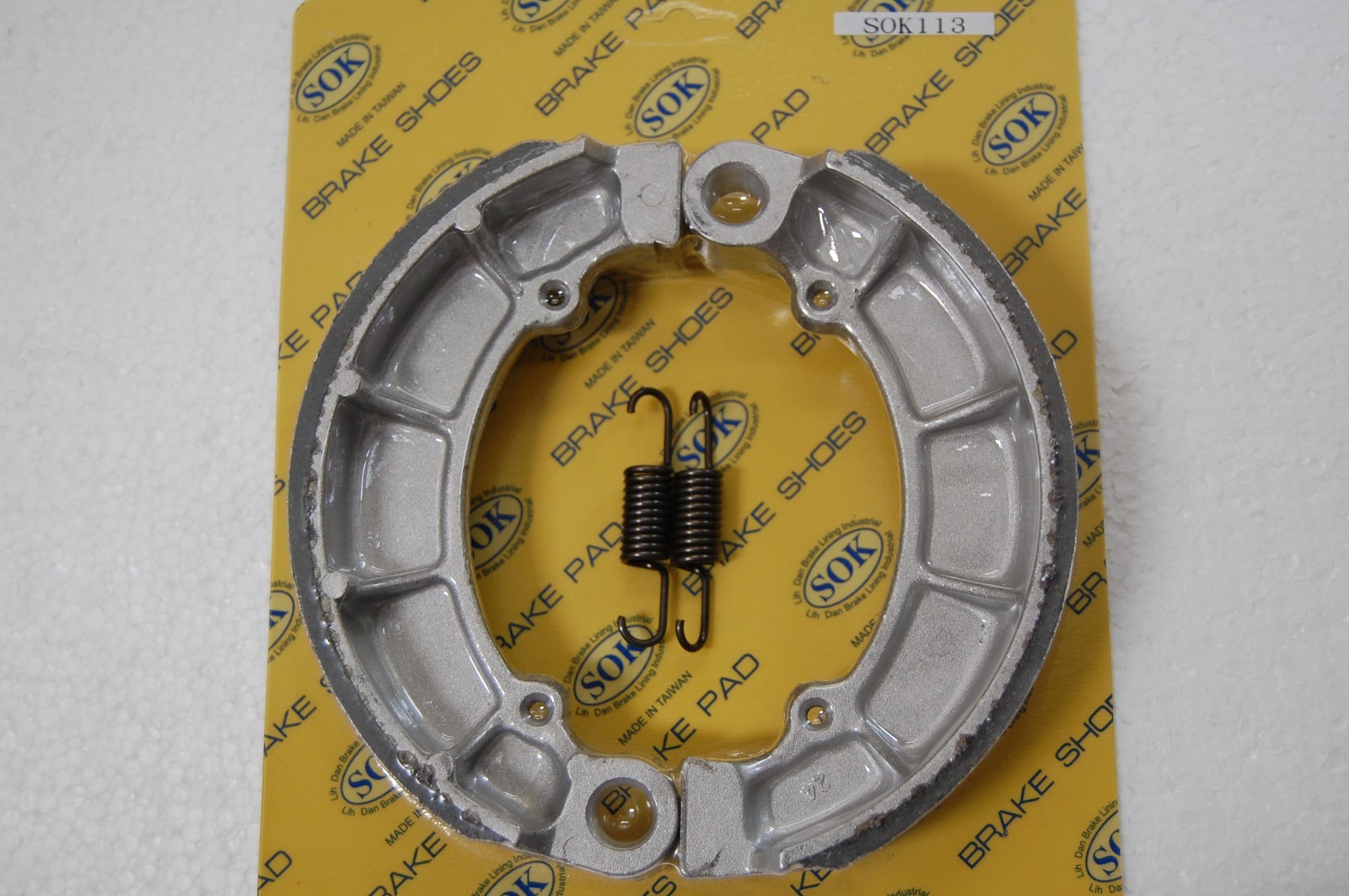 REAR BRAKE SHOES+Springs fit HONDA CB 750 Four K Custom 1970-1982 CB750 K1-K7