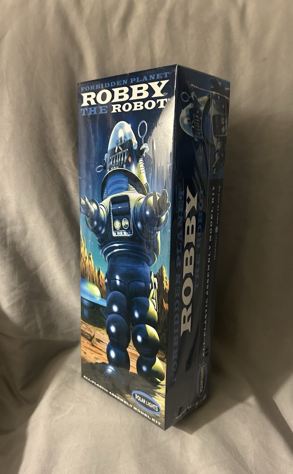 Robby The Robot Model Kit New In Box