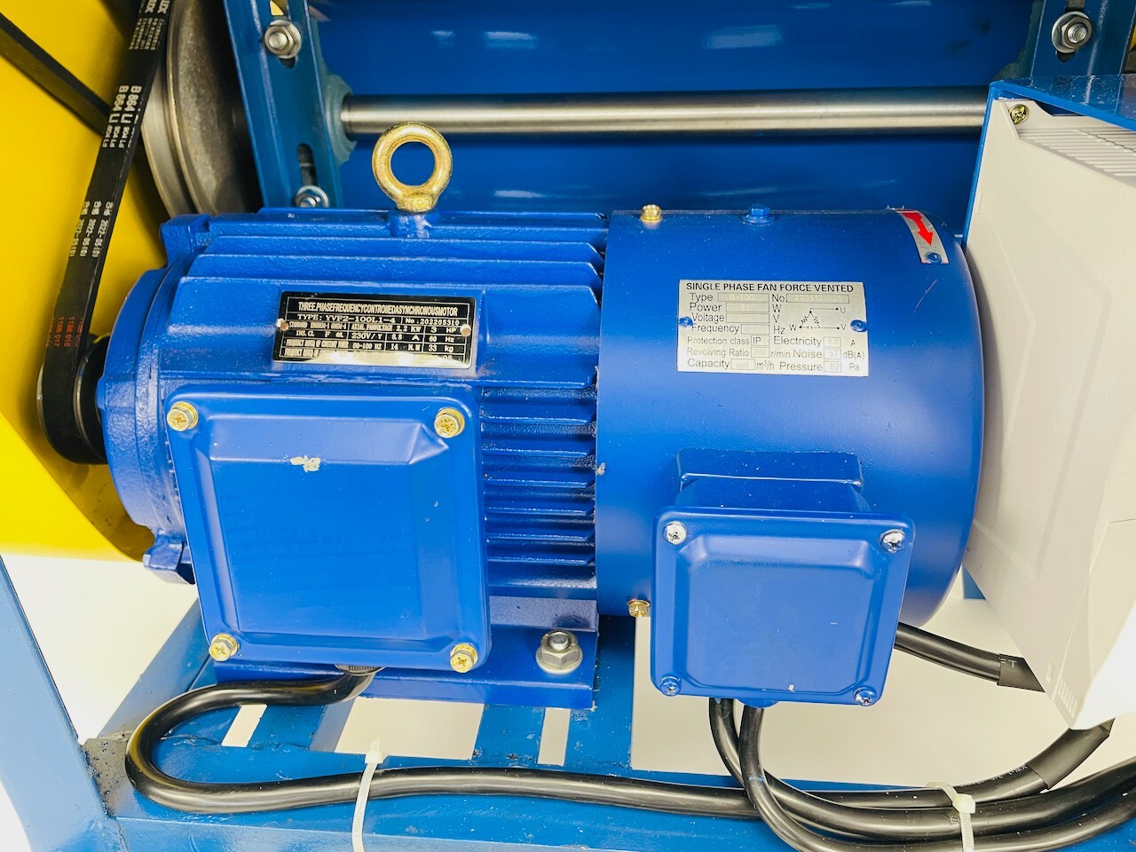 BLUEROCK ® Model 945-VS Variable Speed Wire Stripping Machine Copper Stripper