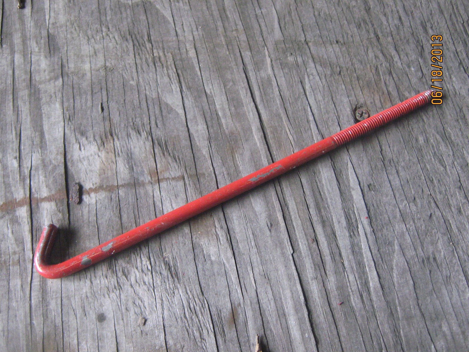 2 Battery Cover Bolt with wing nut for Farmall 706, 1456, & 1466 OEM# 198185A1