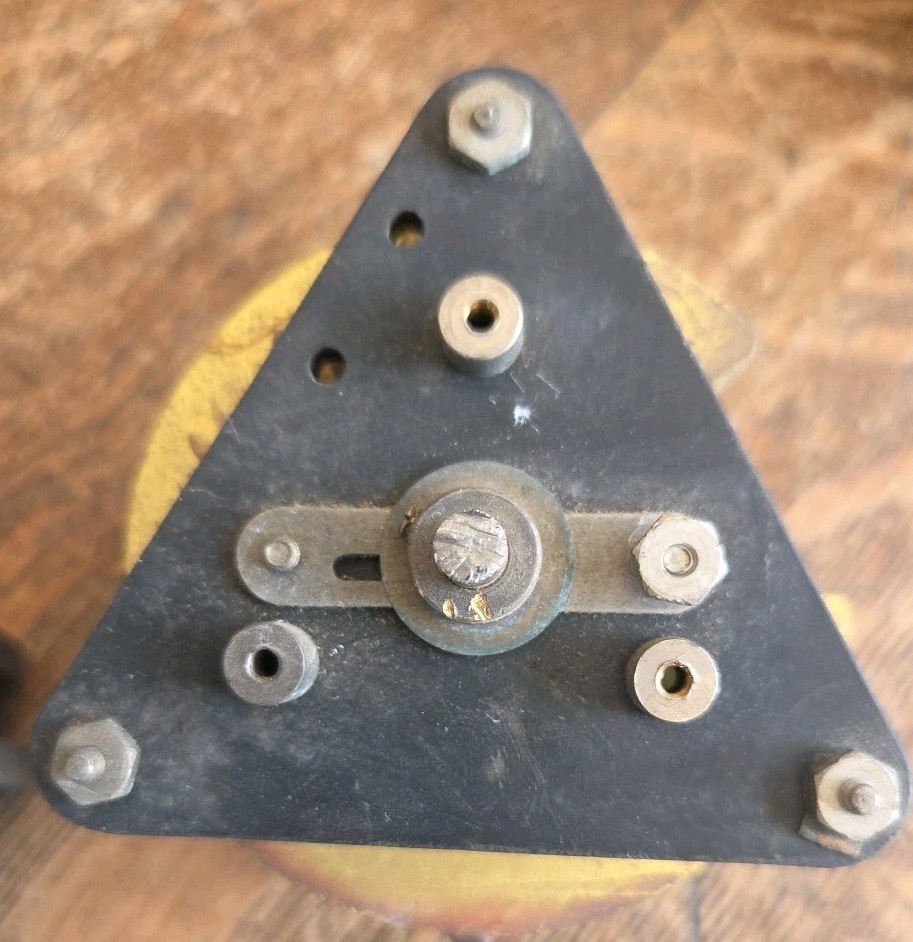 Vintage Lot Of Radio Tuning Condensers, Rheostats, Knobs Etc. Early Radios