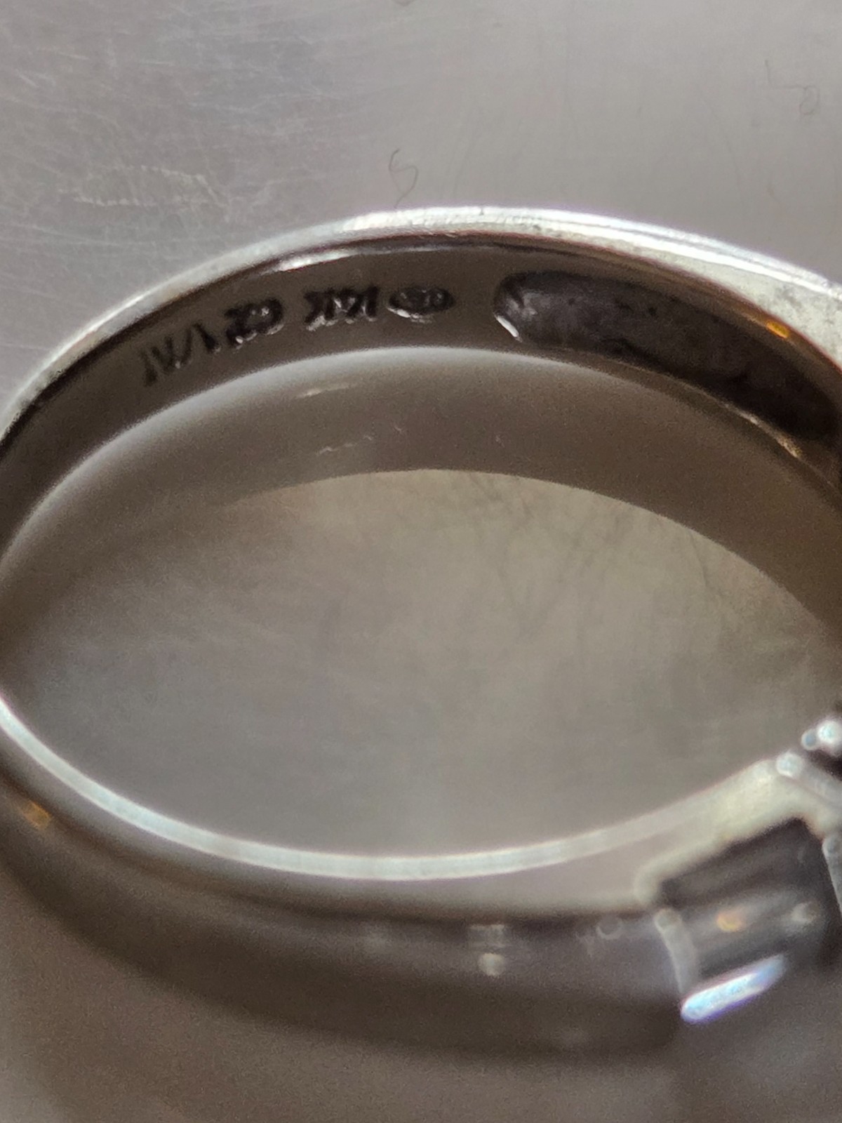 Beautiful 14K Karat Solid White Gold Ladies CZ Engagement Ring Set. Size 6.5