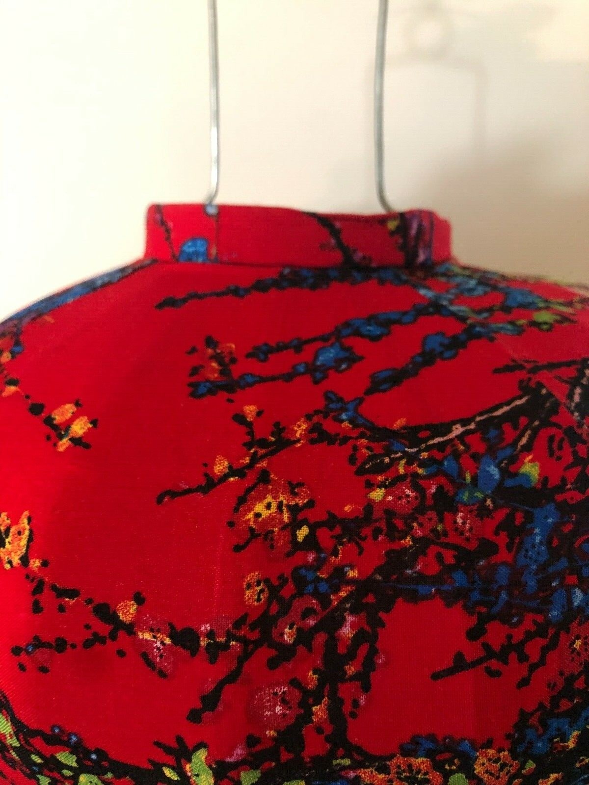 20'' AUTHENTIC VIETNAMESE SILK LANTERN — Garlic Umbrella