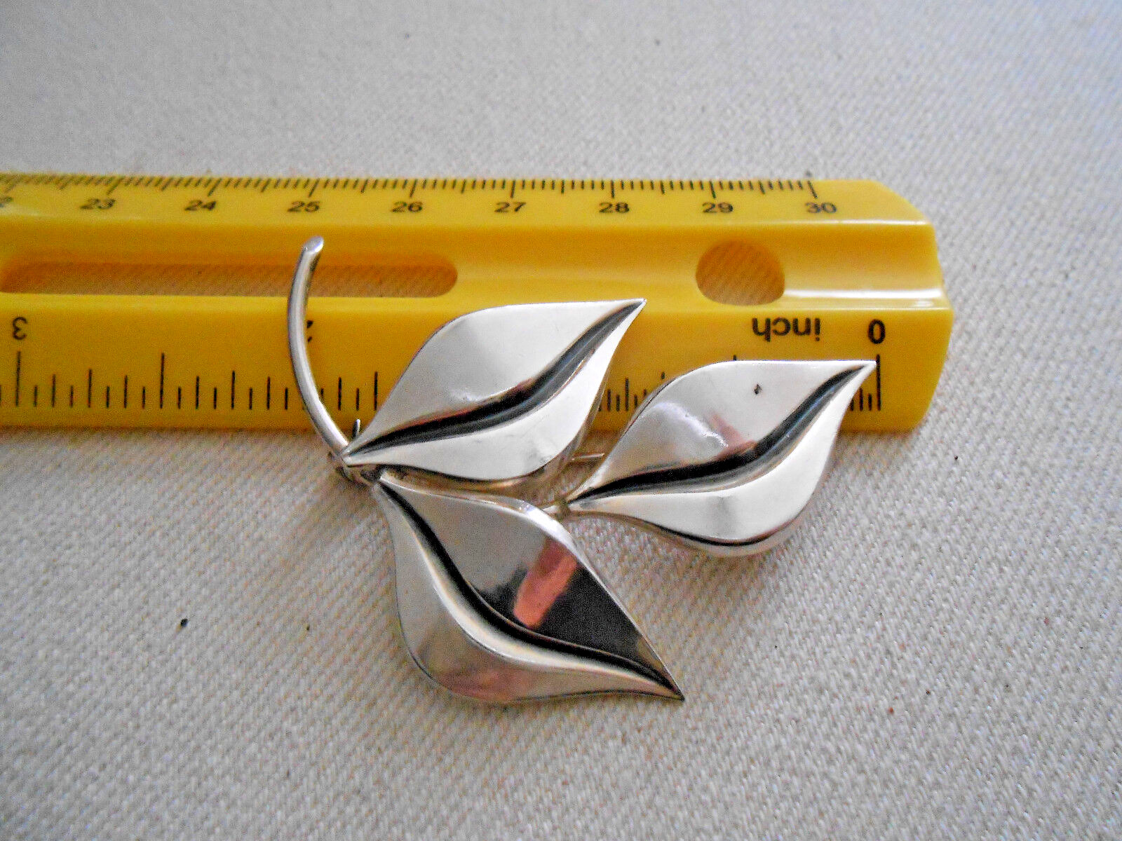 Vintage Signed Sterling Silver Triple Leaf Brooch 242415