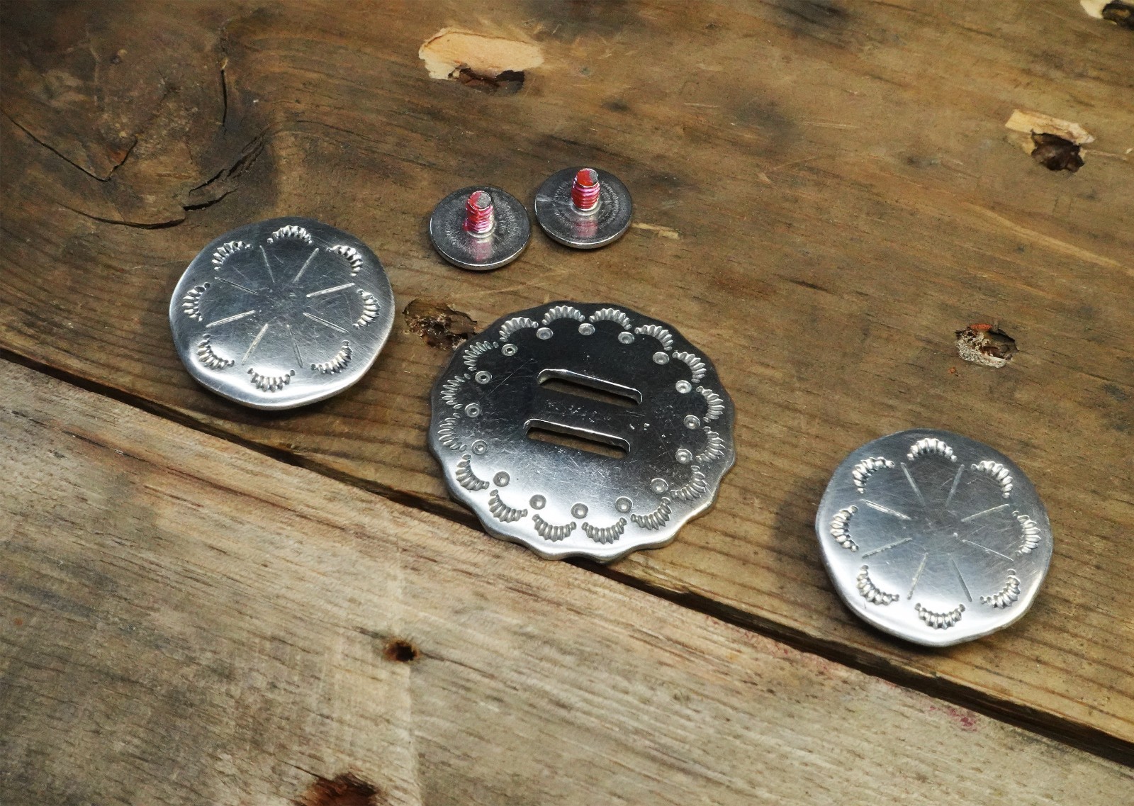 Tombstone "Johnny Ringo" western concho set for leatherwork