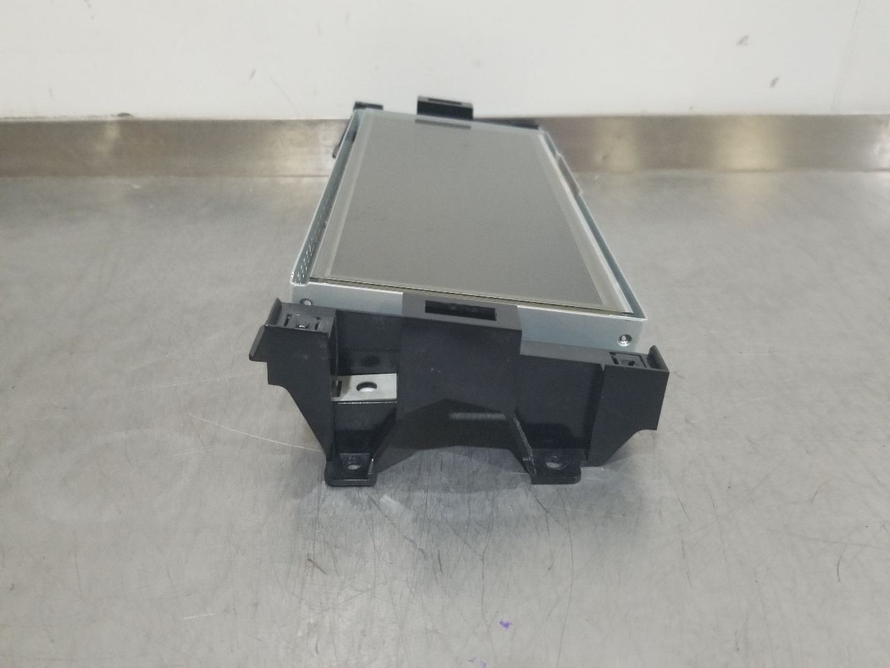 19 2019 LAND ROVER DISCOVERY INFORMATION 10.00" DISPLAY SCREEN GX6319C299AE