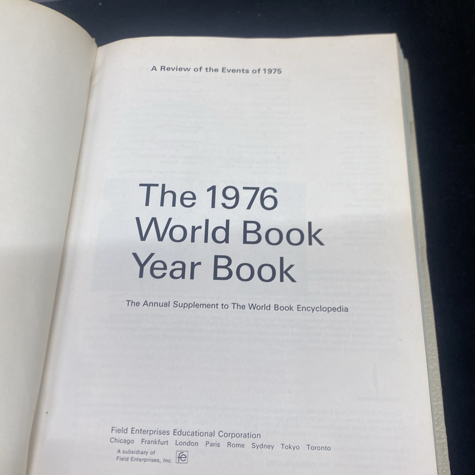 The World Book Year Book Set of 5 Volumes 1976to 1979 Year Book Science Year