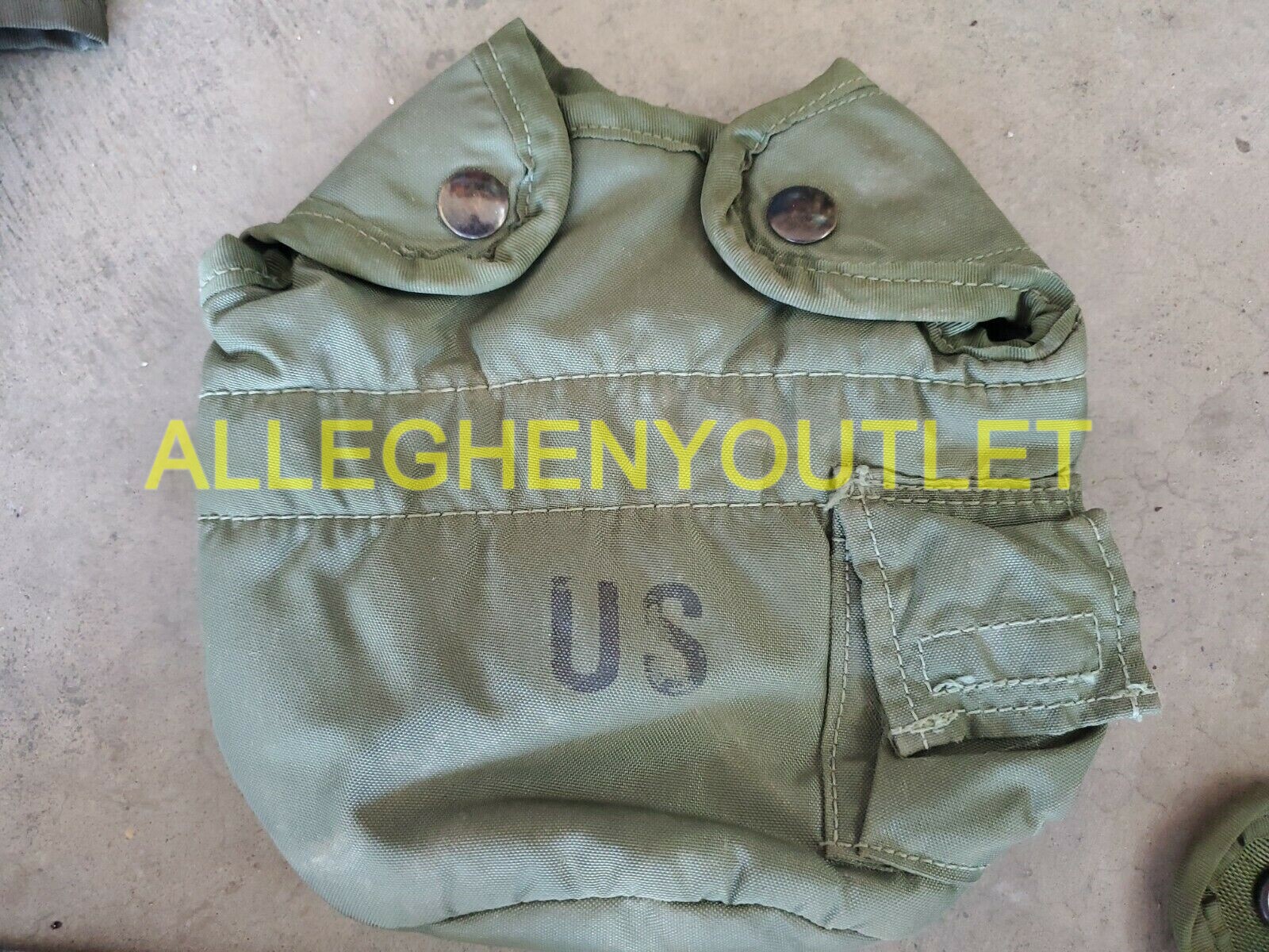 2 Military US Army 1 QT QUART CANTEEN COVER 1QT POUCH CARRIER OD WITH CLIPS VGC