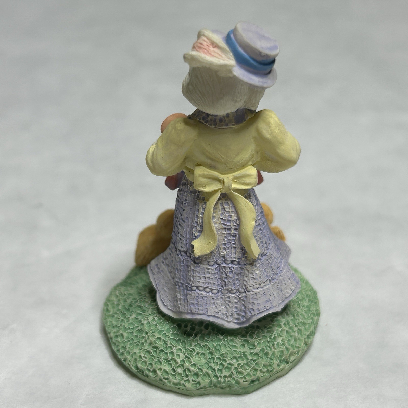 Midwest Importers Cannon Falls Bunny Figure Cottontail Lane Miniature VTG 1993