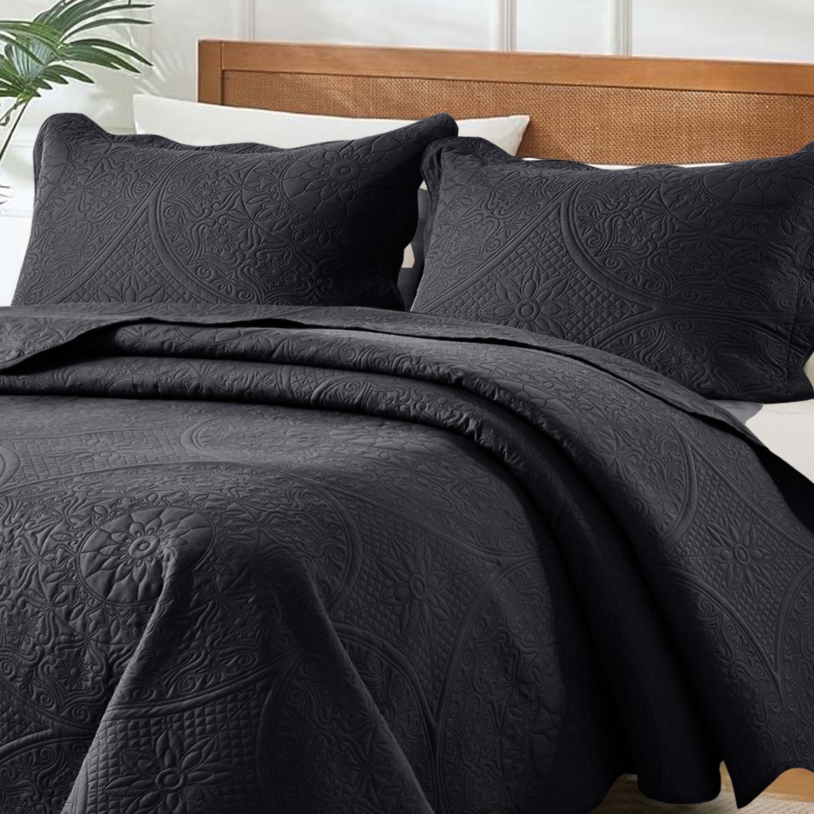 Quilt Coverlet Bedspread Bedding Set with Pillow Shams Full Queen King Bed Throw