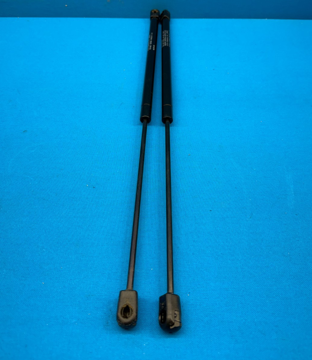 Set of 2 - Stabilus 7674QT Master-Lift High Pressure Liftgate Strut ML14-10