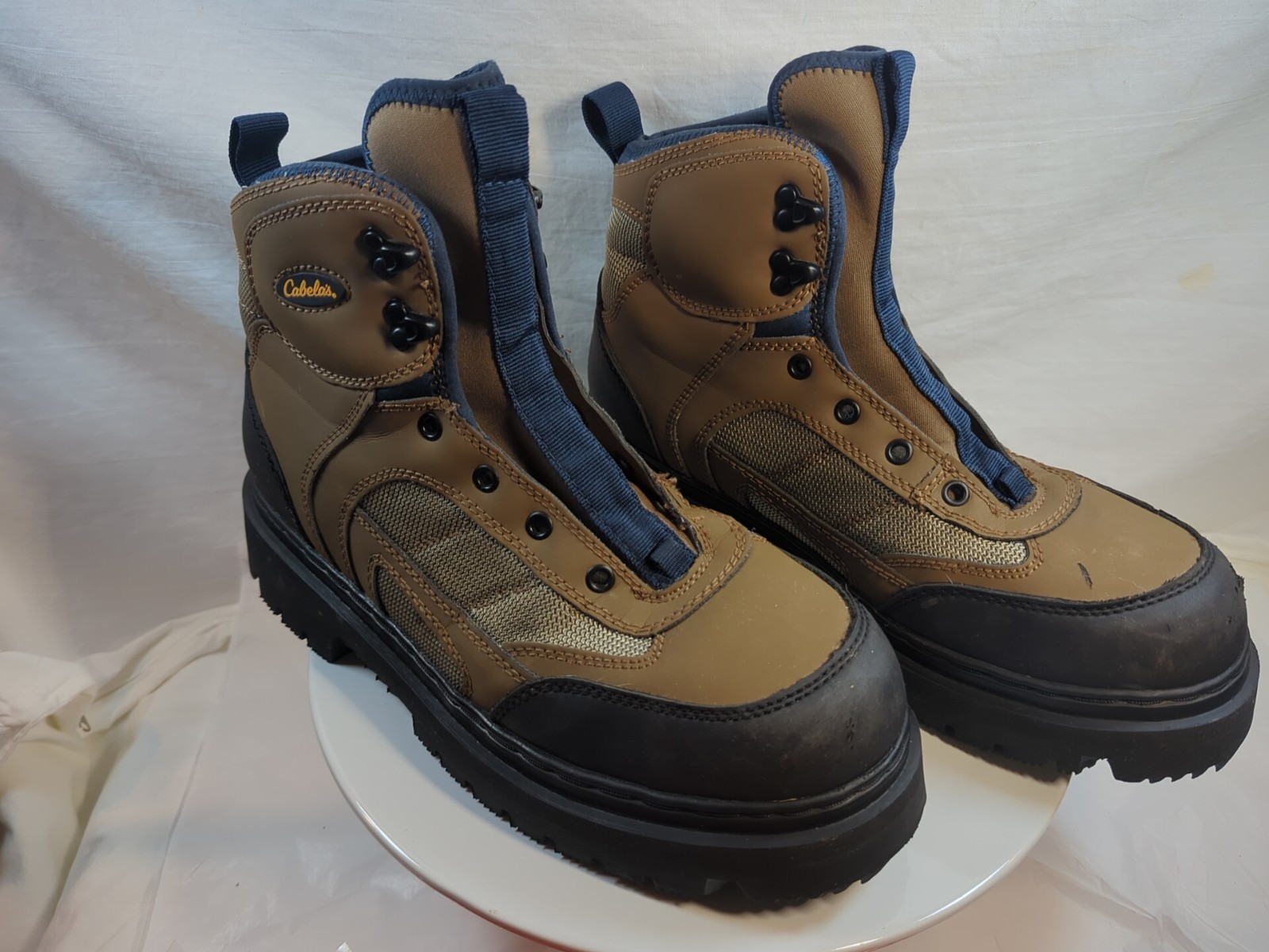 Cabela’s Ultralight Felt Sole Wading Boots Men's 11 M Brown Black