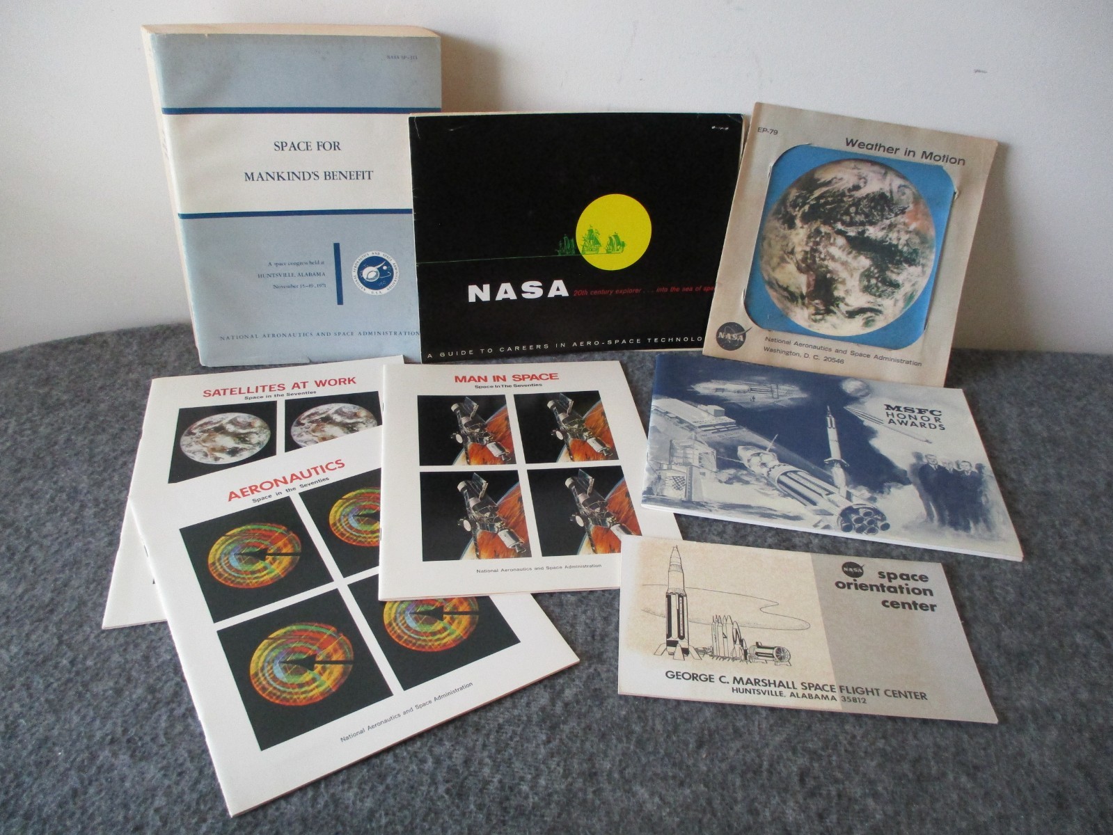 NASA MSFC APOLLO EARLY BOOKLETS/BROCHURES-CAREER /WEATHER/AWARDS /SPACE 1969-70s