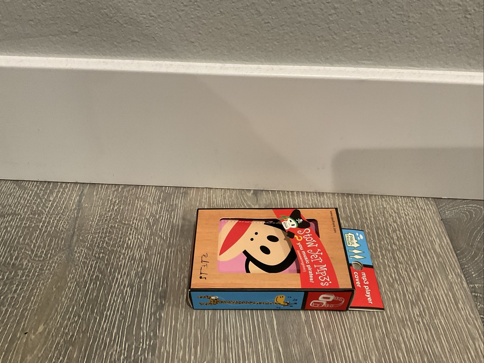 Retro Paul Frank Pink mp3 Player Cover New Monkey Music