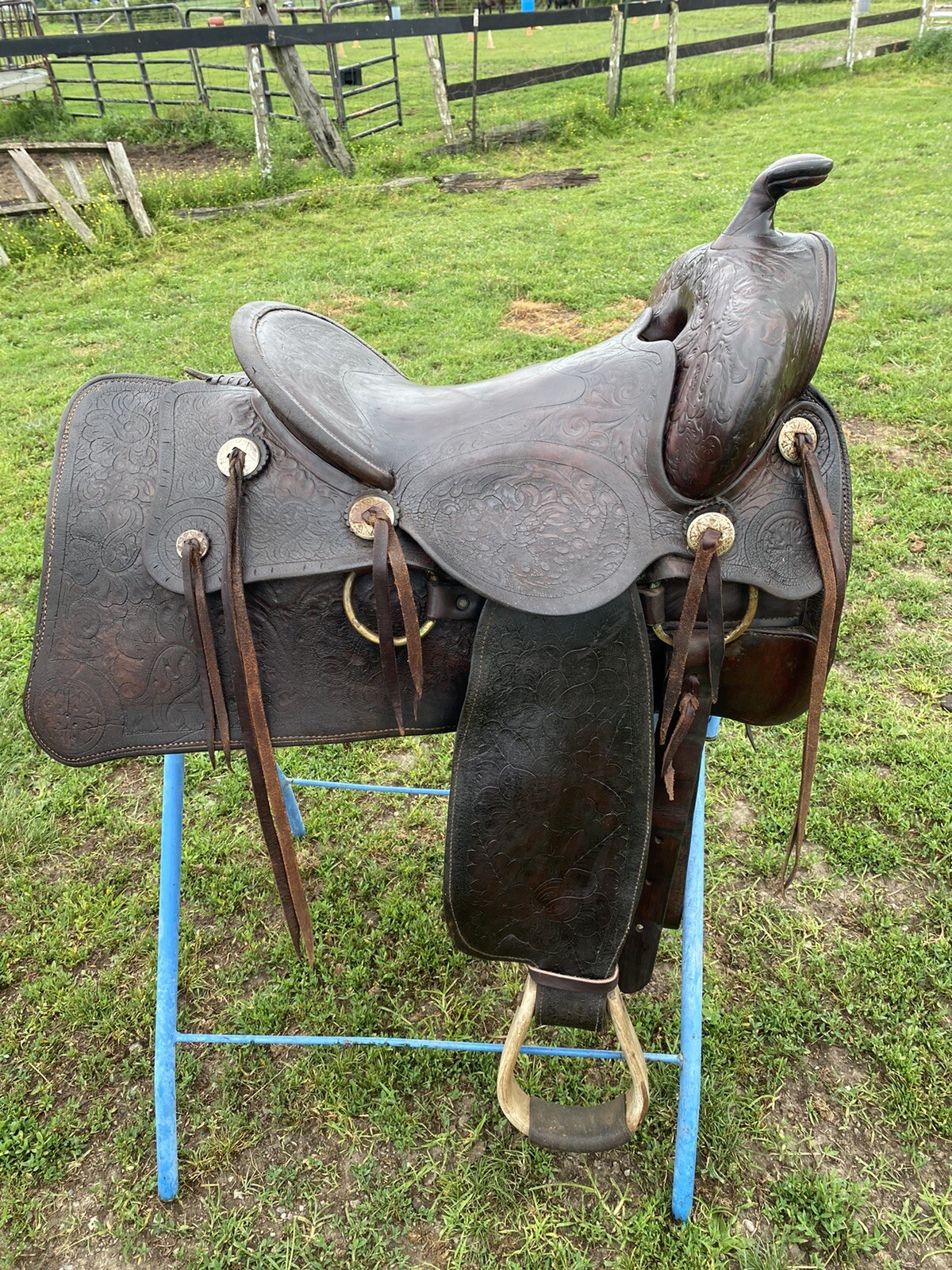 Antique Heiser Denver tooled leather 16 " slick seat wide fork Western saddle