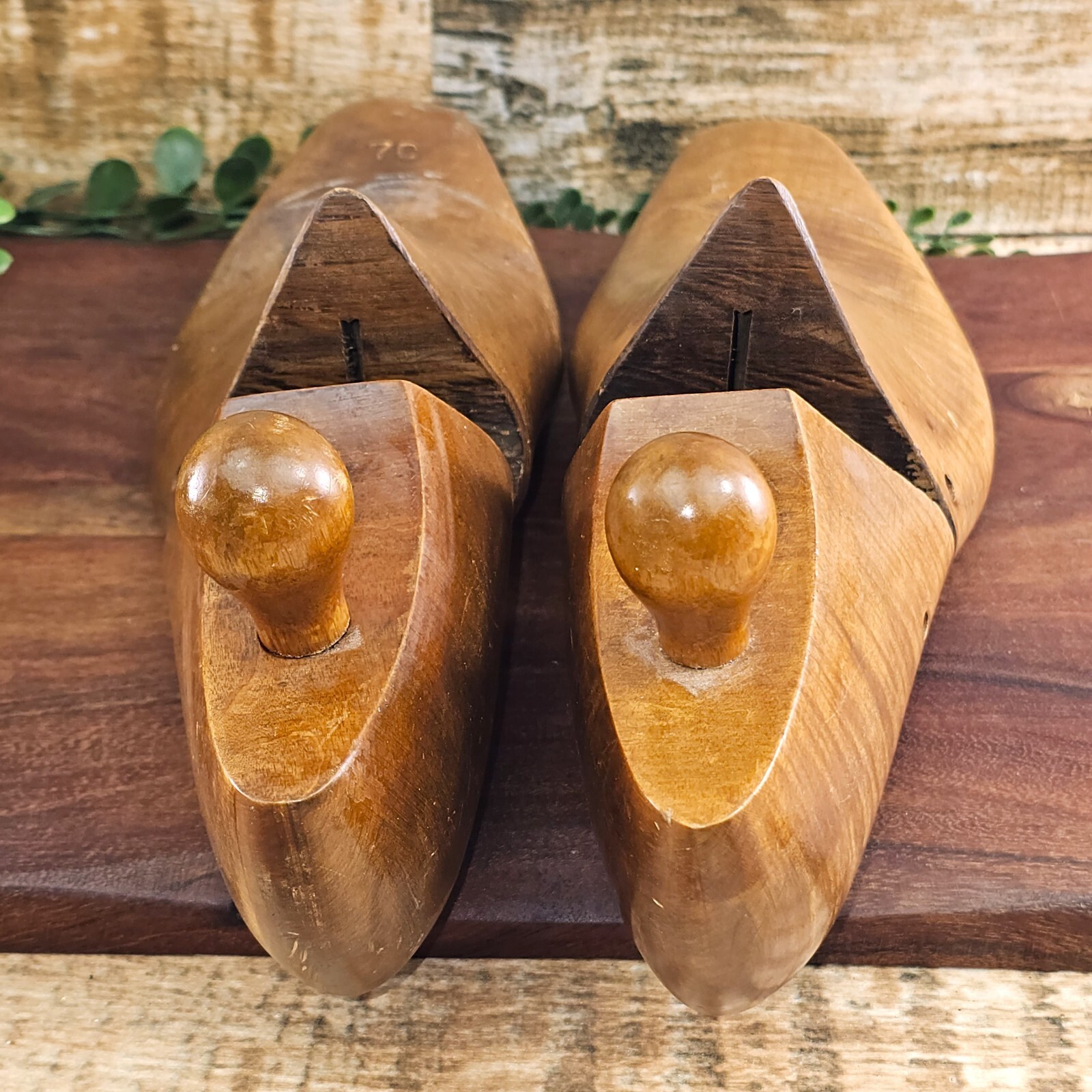 Vintage Wooden Shoe Trees Form Insert Stretcher Shaper Mold Mens Pair Size 7C