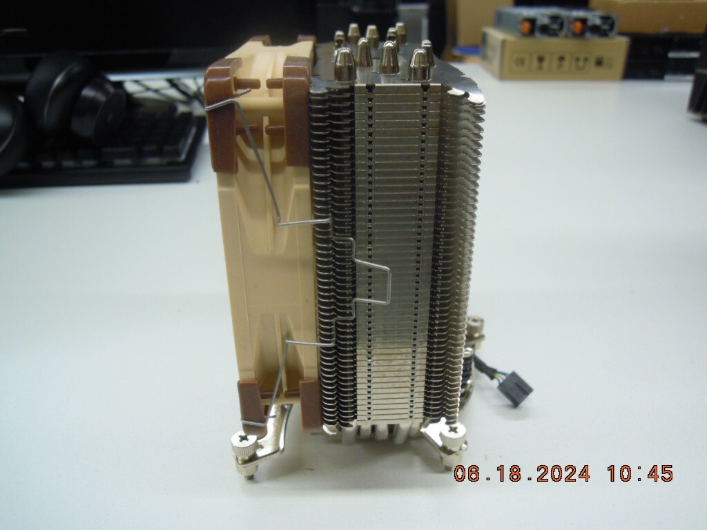 NOCTUA NH-U12S CPU Cooler with NF-F12 120mm Fan, 2 Side Rack & Screws