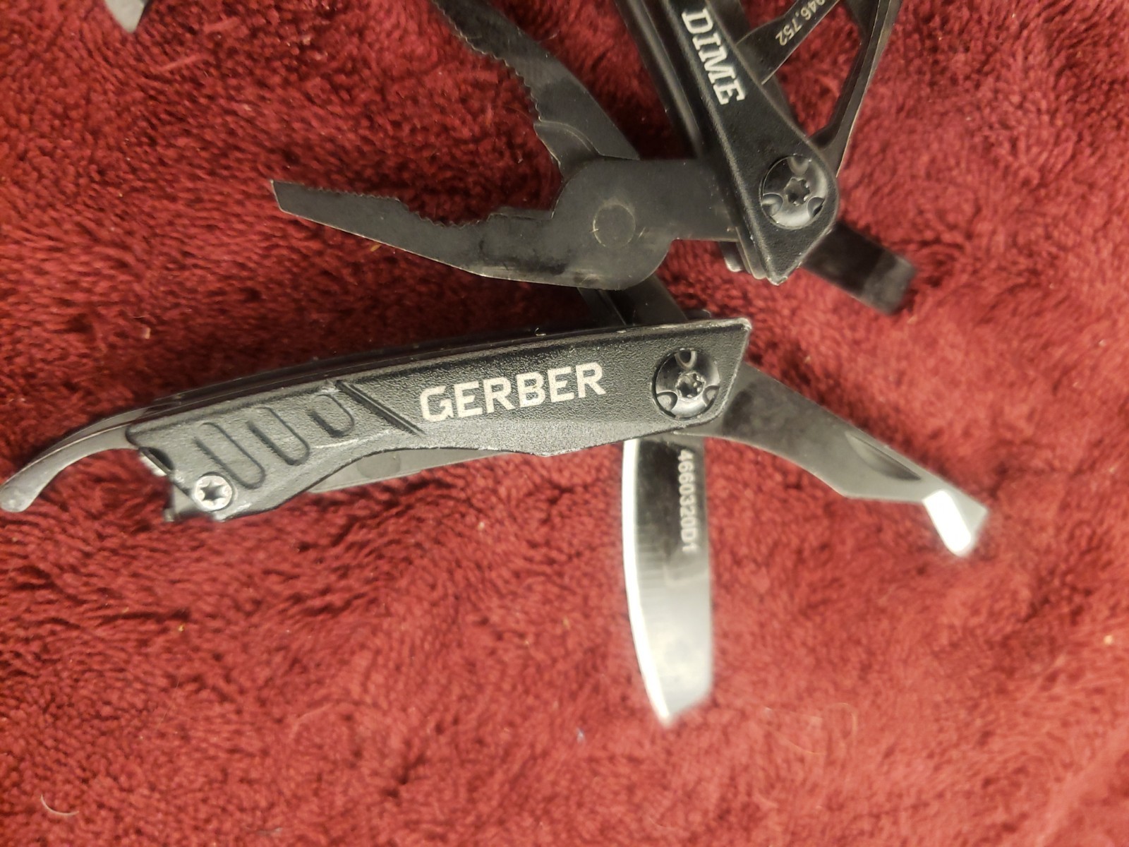 Lot of 2 Gerber Multi Tool Dime multiplier Black & Purple