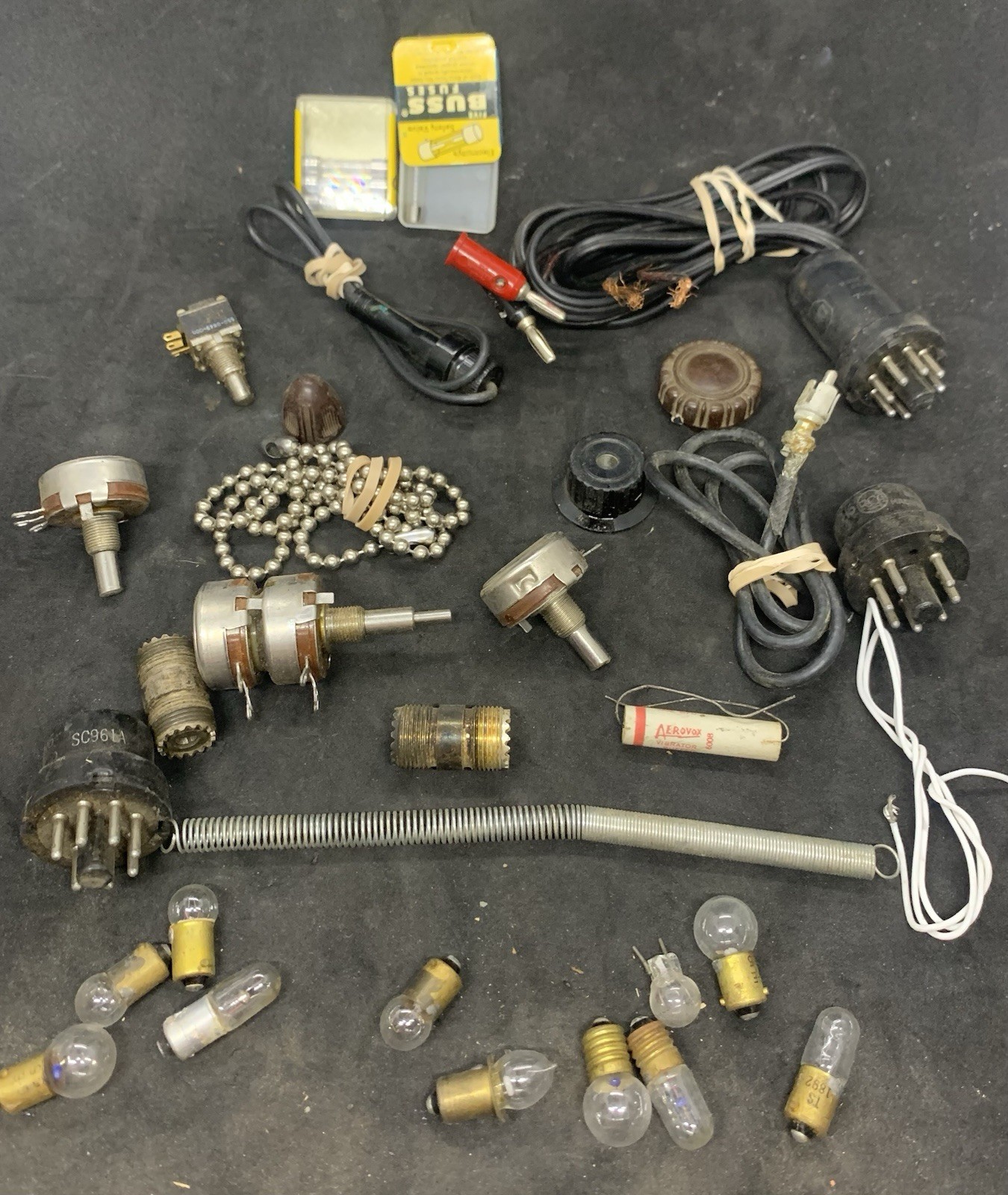 Misc. Radio and Electrical Parts * FROM HAM / ANTIQUE RADIO ESTATE * (A212)