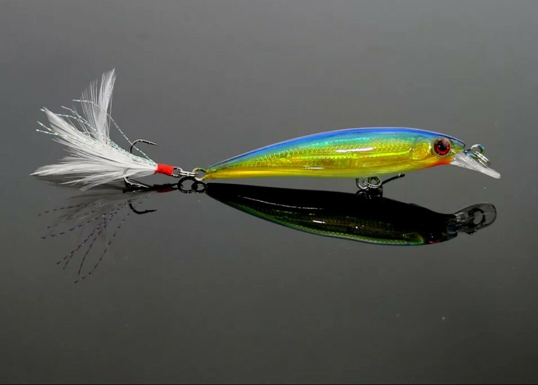 Largemouth bass fishing lures wobbler minnow 10-pack lot crankbait tackle bait