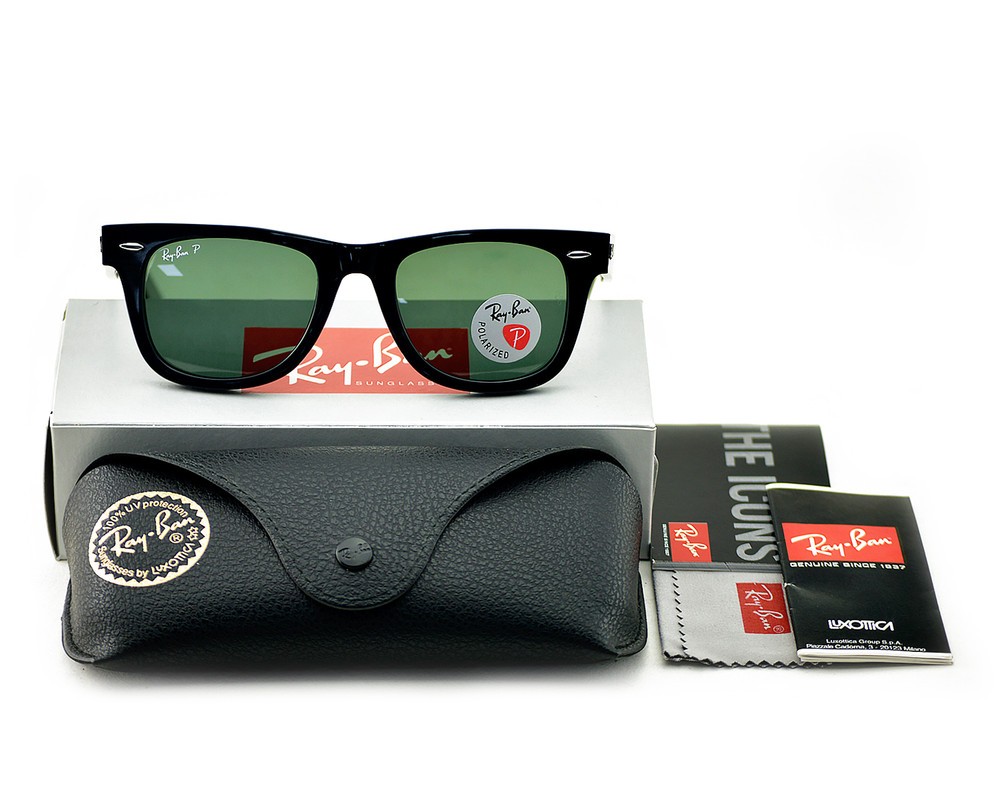 Ray-Ban RB2140 Original Wayfarer Black Frame Polarized Green Lens 50mm Unisex