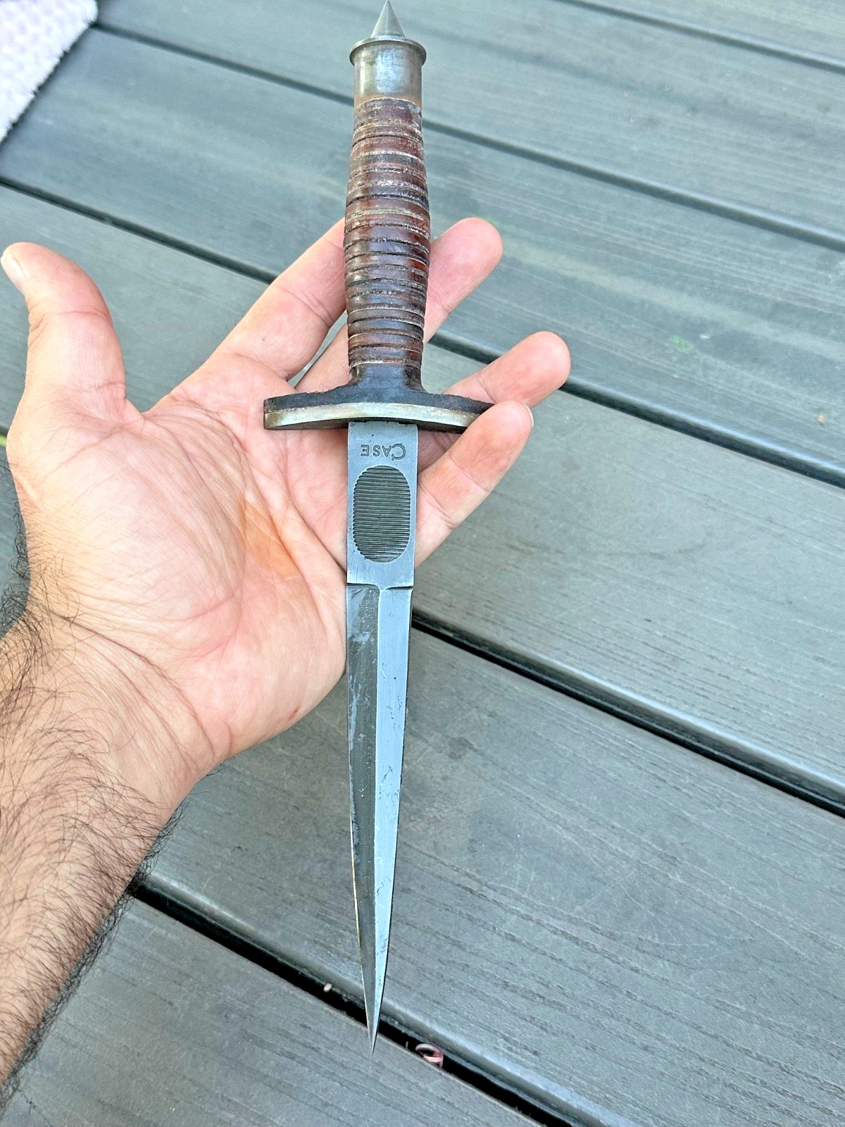 CASE V-42 US Special Forces WWII Dagger Double Edge  Knife With Leather Handle