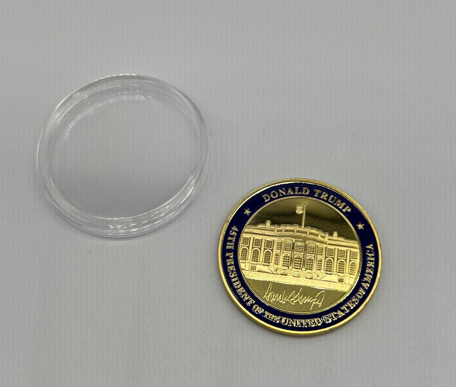 Donald Trump Seal of The President Coin Gold Plated Collectible