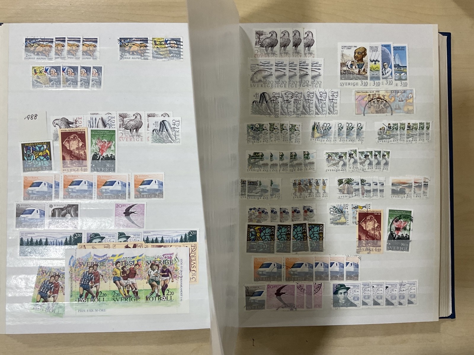 Sweden stamps. Vintage. 4 stock books/album. 4.8kg. BG97*