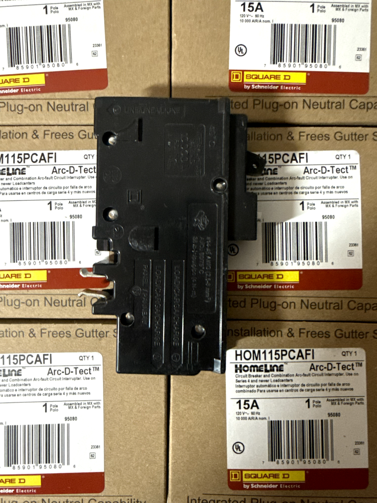 10 PCS HOM115PCAFI Square D Circuit Breaker 15A