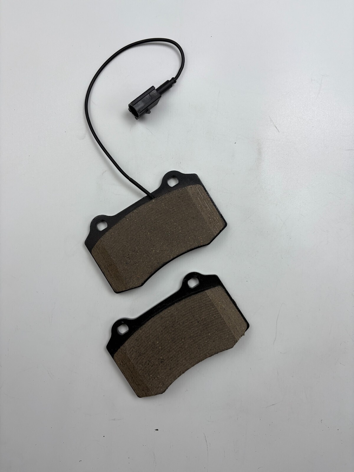 MASERATI GHIBLI QUATTROPORTE REAR BRAKE PADS WITH SENSORS 980156007