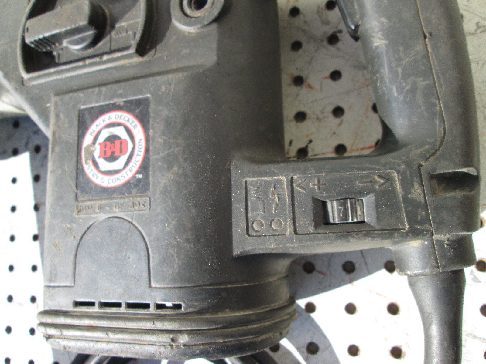 Black & Decker (DeWalt) 1- 1/2 Vari Rotary Hammer Drill 5096 Made Italy 4 bits