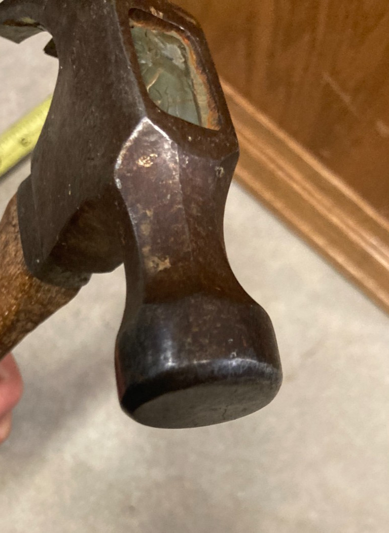Vintage Craftsman Wooden HandleClaw Hammer 38141 16 Oz V Notch