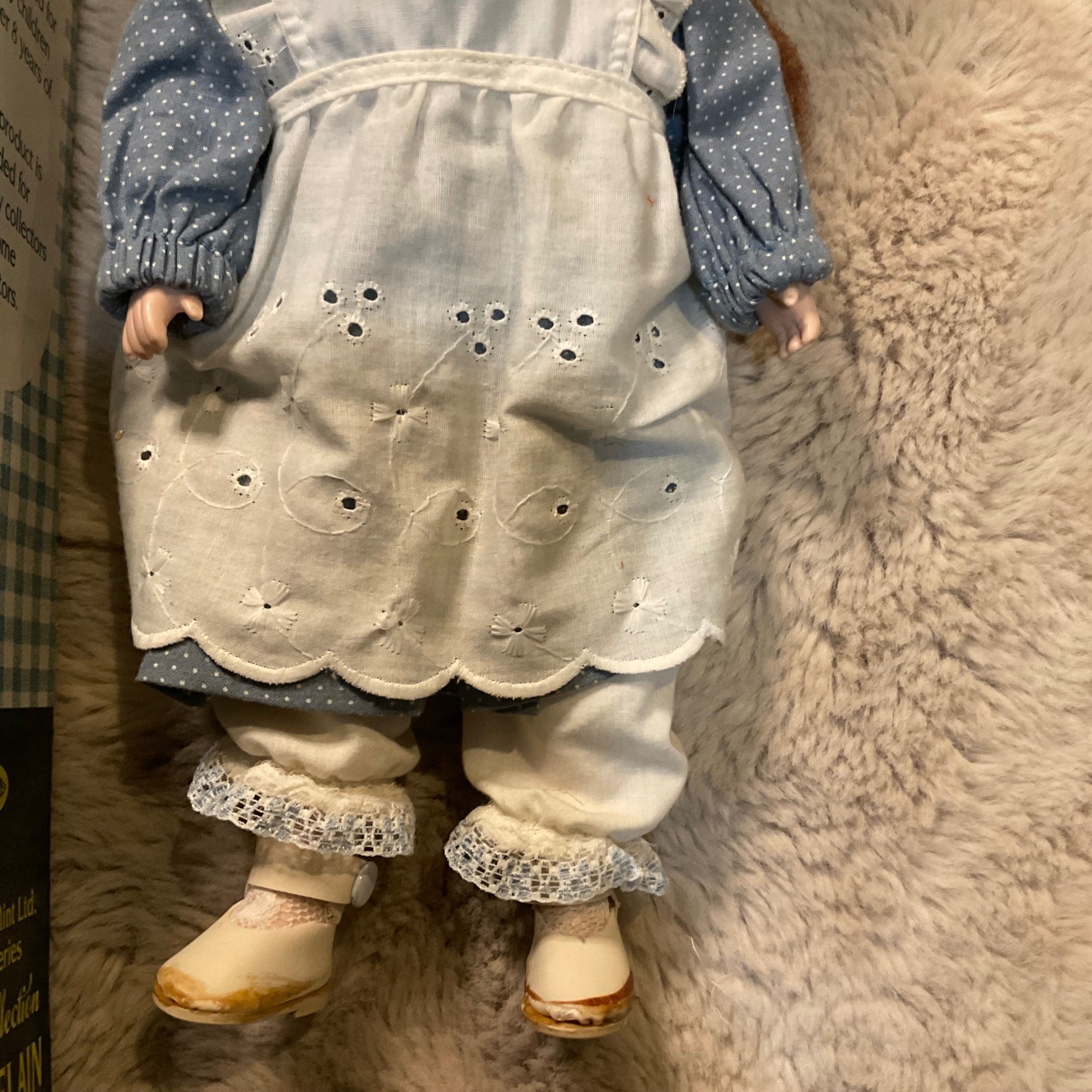 Country Collection 16" Pocelain Doll Kelsey D-60 Heritage Mint 1989