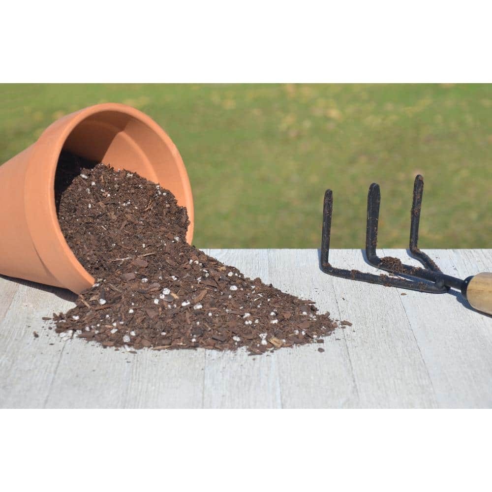 32 Qt. All Purpose Potting Soil Mix for Indoor or Outdoor Use for Fruits, Flower