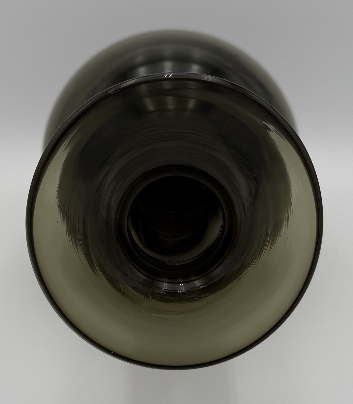 Charcoal Smoke 💨 Vintage Glass Vase 🏺 or Decanter No Stopper Gray Green 🖼️