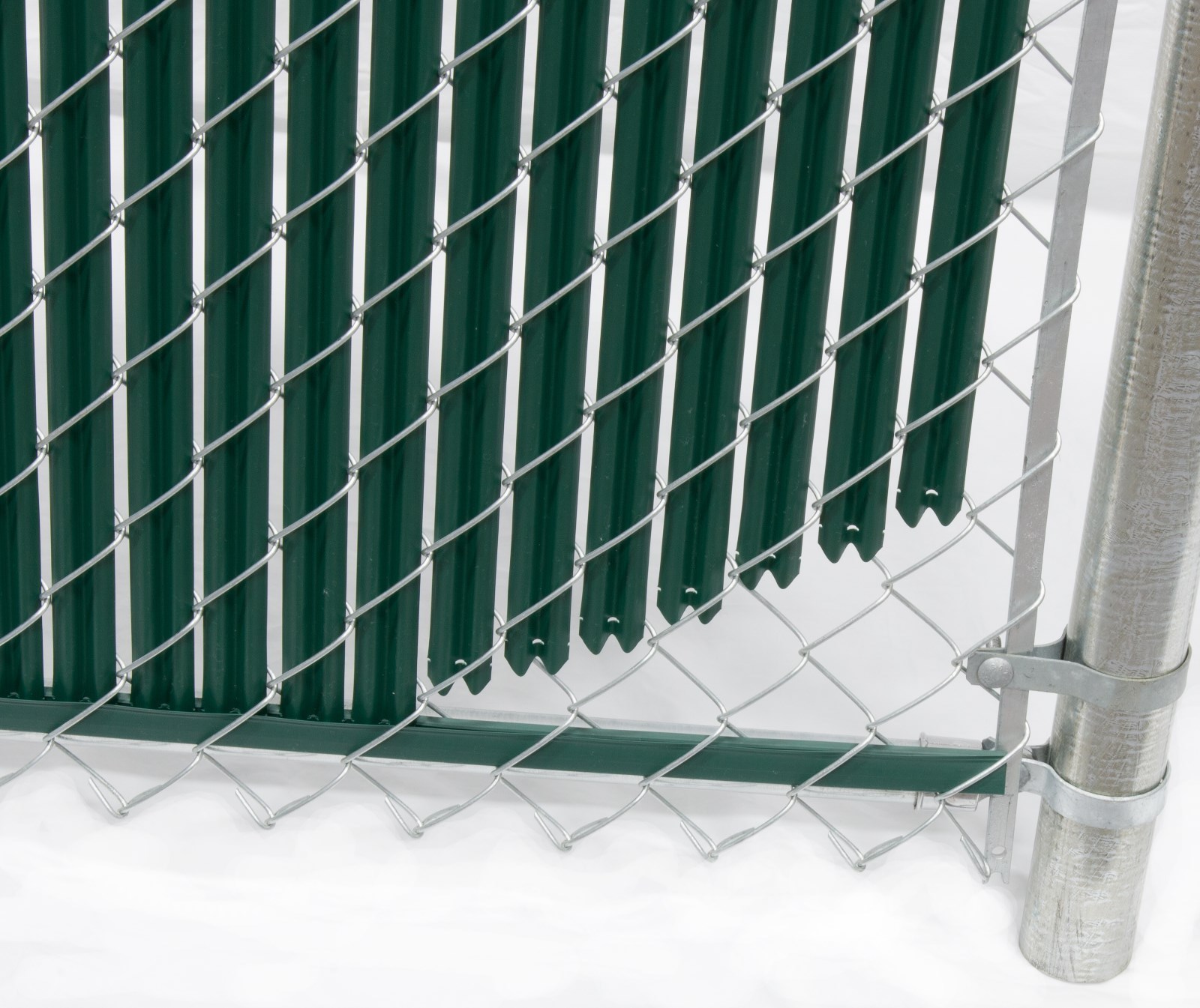 6 ft High Green Wave Slat™ Single Wall Privacy Chain Link Fence Slats