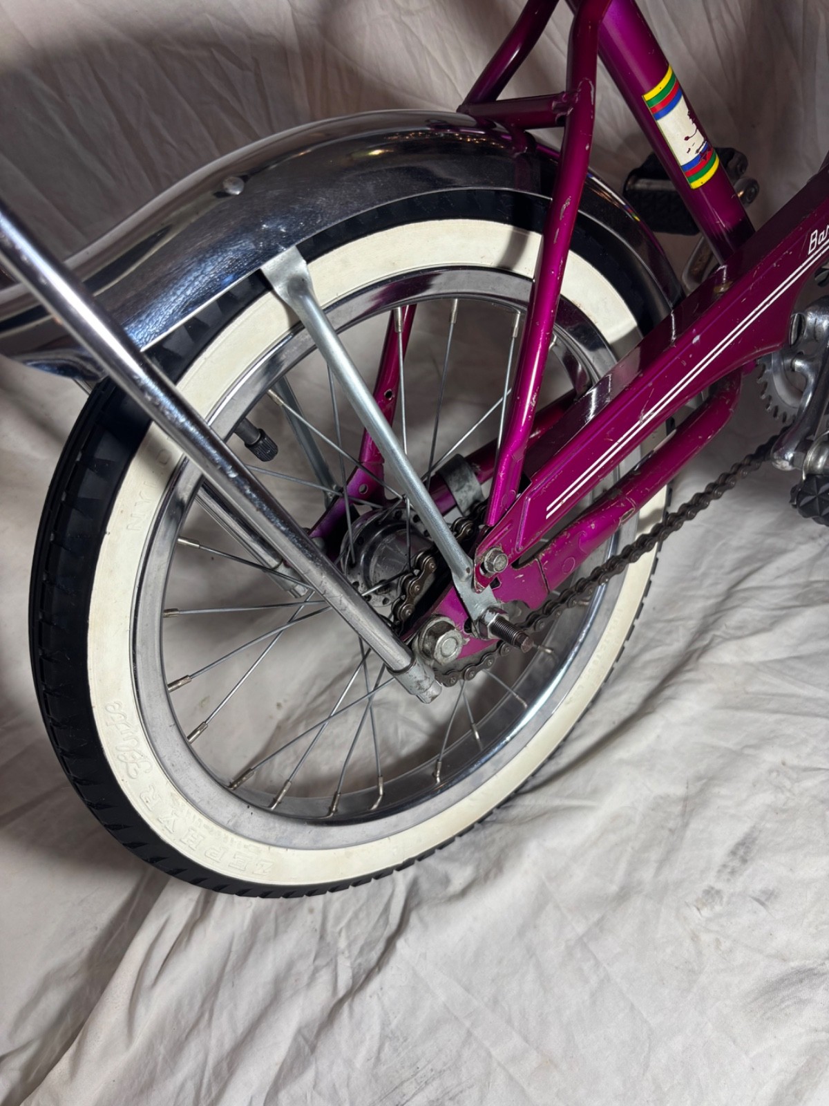 Rare Vintage 1960’s Barracuda 16 Muscle Bike. 16” Stingray Midget Style Original