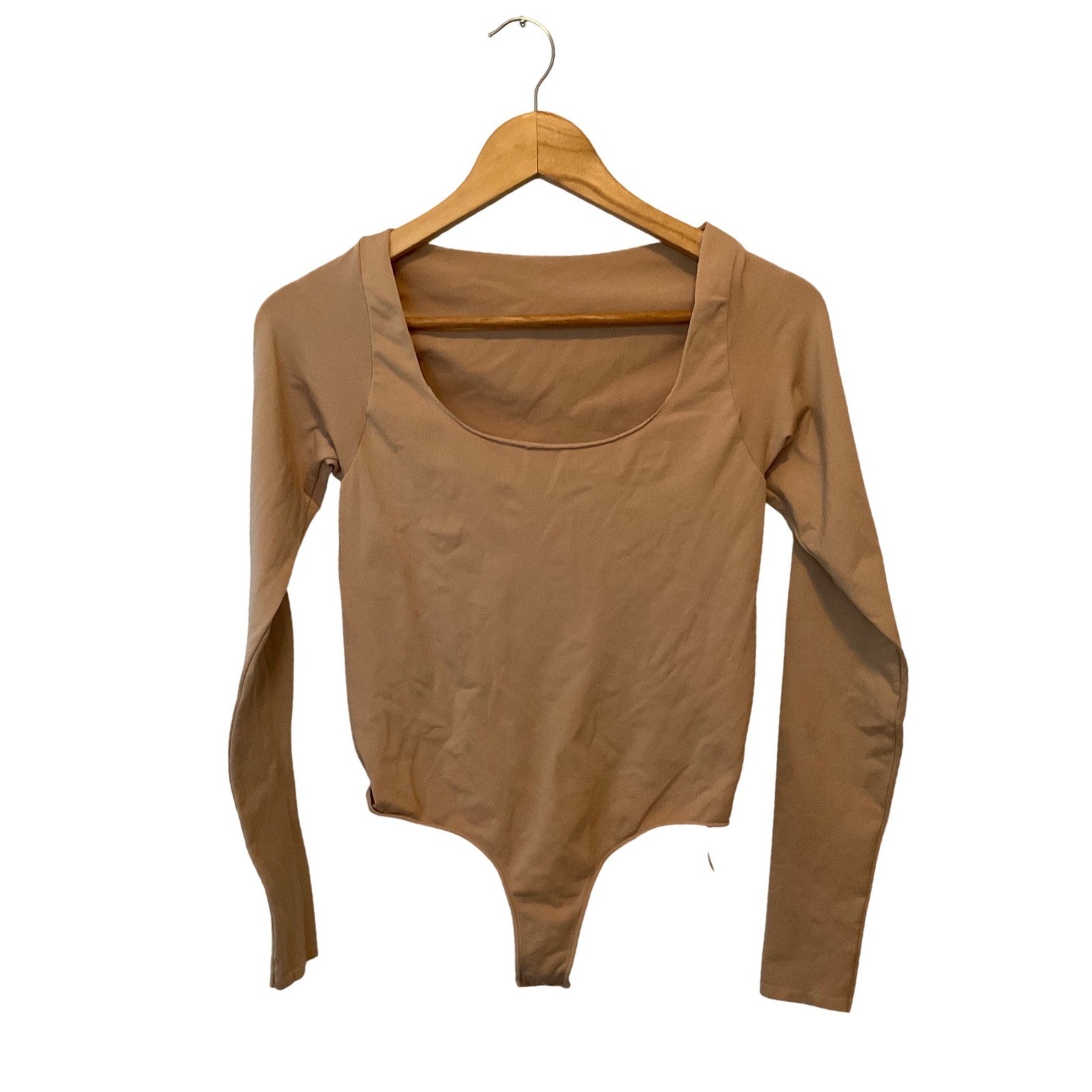 SKIMS Essential Long Sleeve Scoop Neck Bodysuit Sand Nude L/XL RN158973