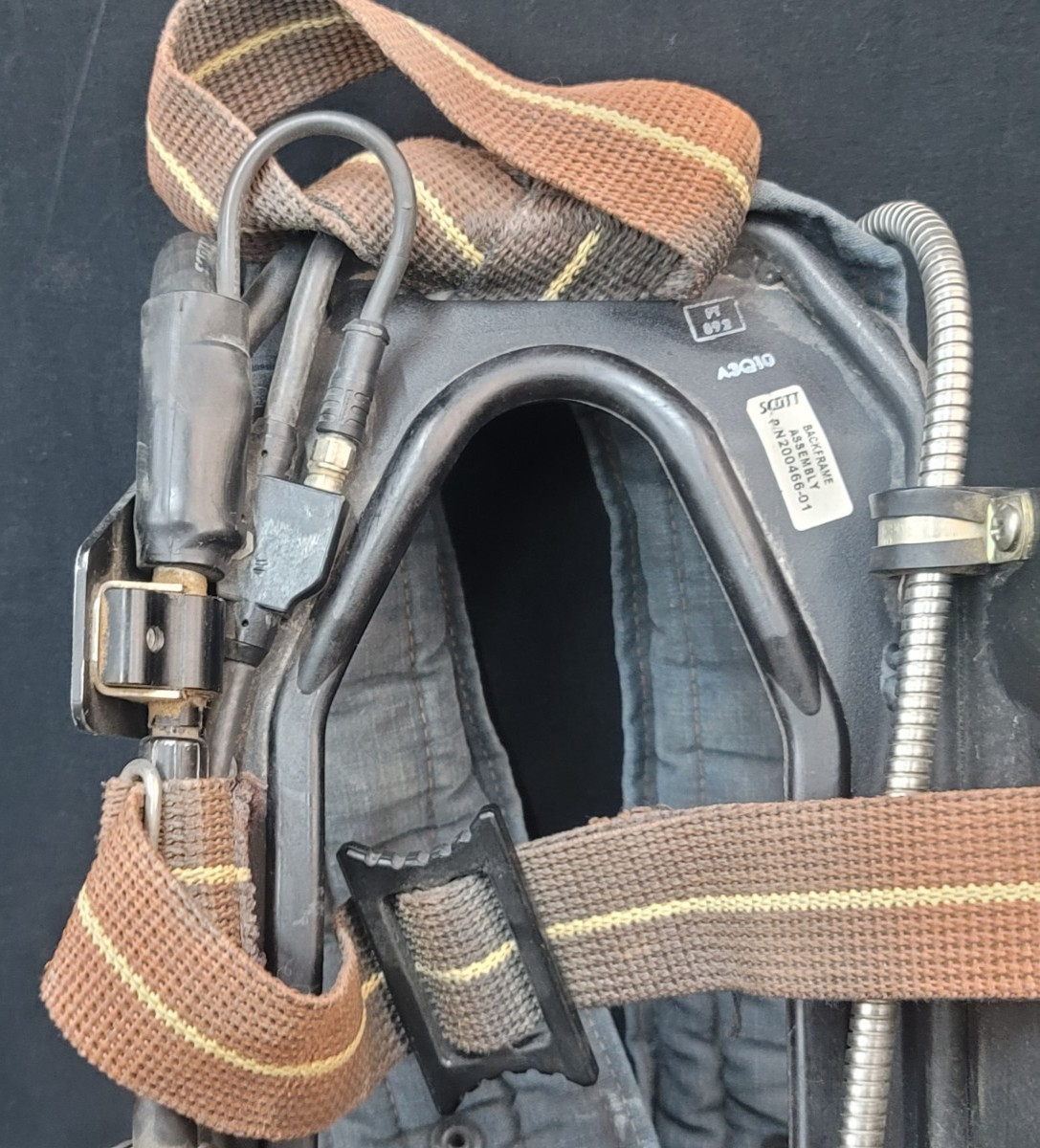 SCOTT 4.5 SCBA Harness w/ E-Z Flo Regulator, PAK-ALERT SE7 Series