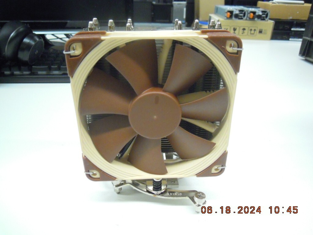 NOCTUA NH-U12S CPU Cooler with NF-F12 120mm Fan, 2 Side Rack & Screws